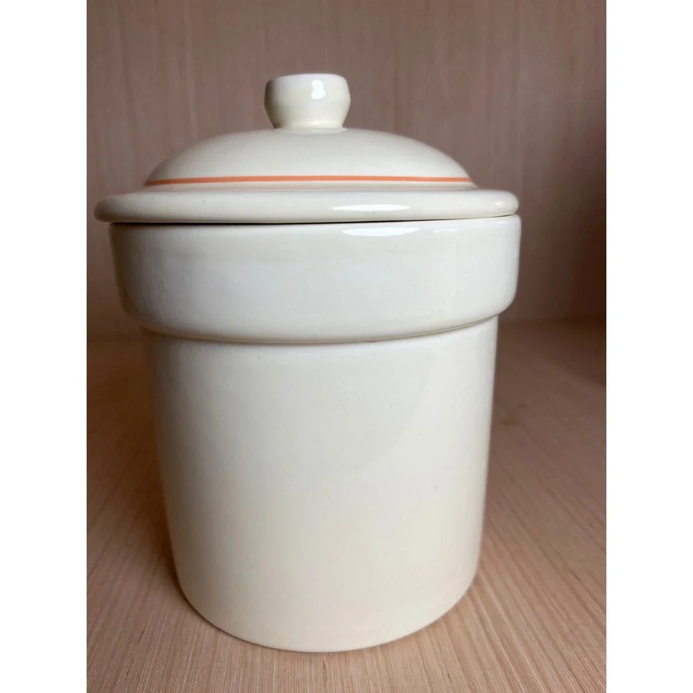 Treasure Craft charming ceramic